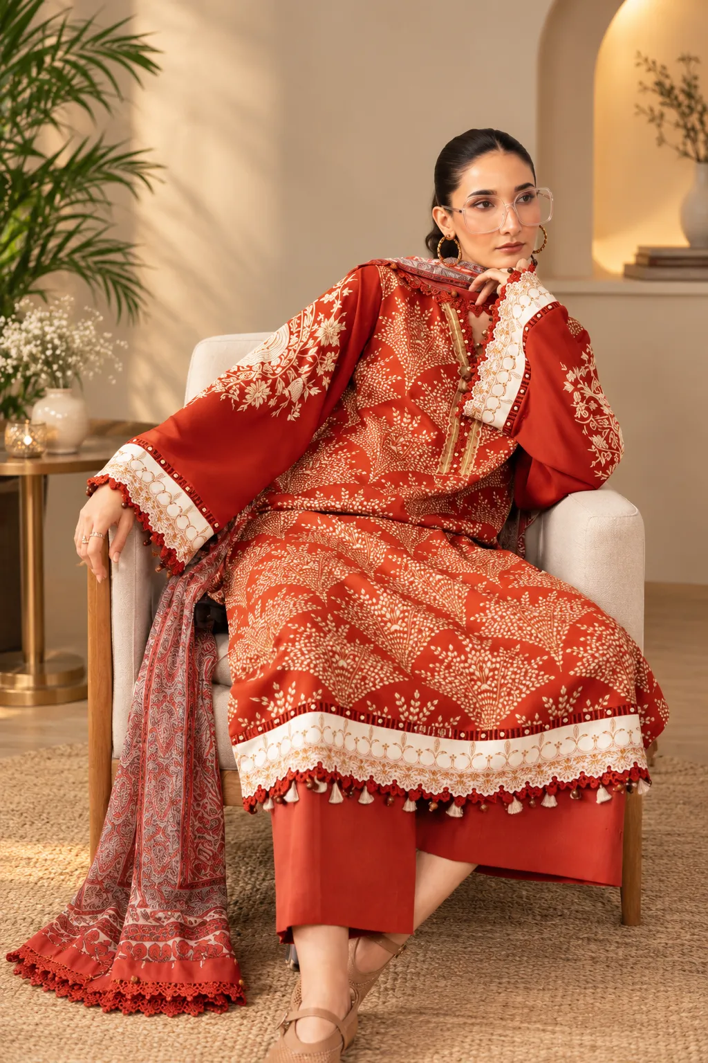 Maria b M Basics Printed Linen || MB-CUS-1108B image 2