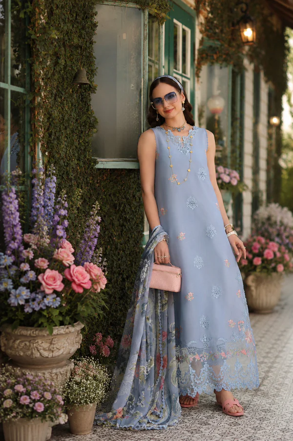 Noor  Luxury Printskhas ’26 by Saadia Asad || D1 – Frozen Mist