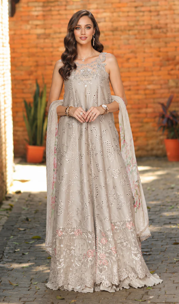 Noor Luxury Schiffli Laserkari ’26 – Vol 2 by Saadia Asad || D7 -Gris Tourtelle