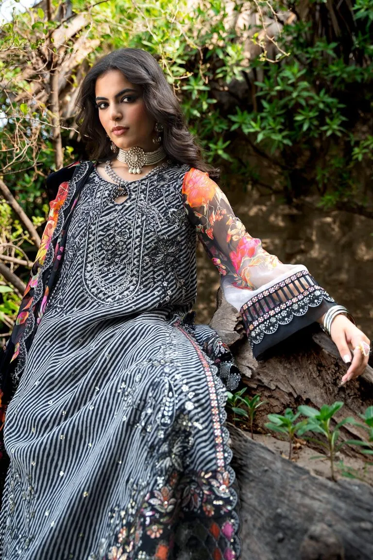 Charizma Combination Collection 3-PC Unstitched Embroidered Chiffon Collection VSLW6-02 image 3