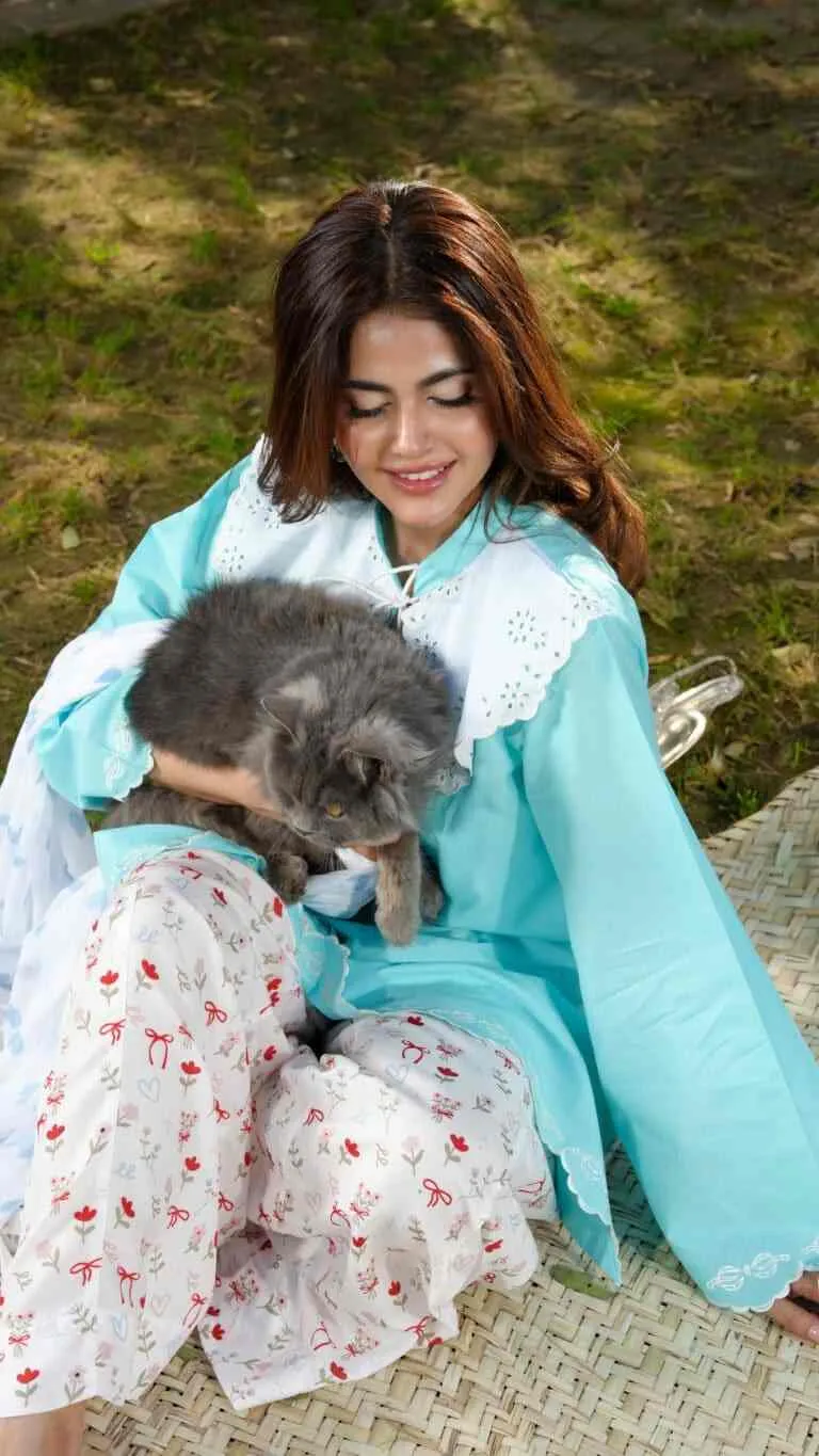 Ghazal Embroidered Summer Lawn Vol 1 2026 | House of Mist | HMGZ-LL26-04 image 2