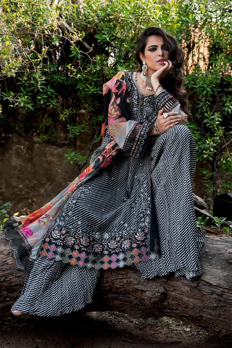 Charizma Combination Collection 3-PC Unstitched Embroidered Chiffon Collection VSLW6-02 image 2