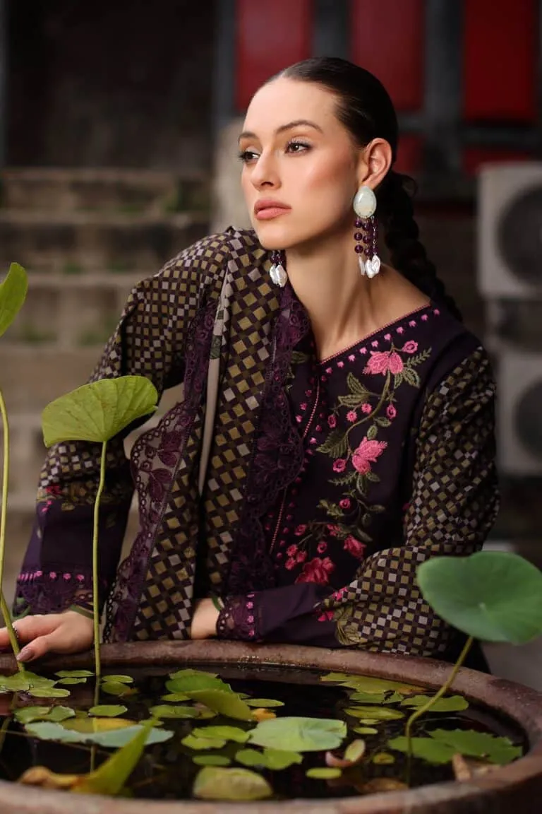 Charizma Combination Collection 3-PC Unstitched Embroidered Linen Collection CCW7-05 image 4